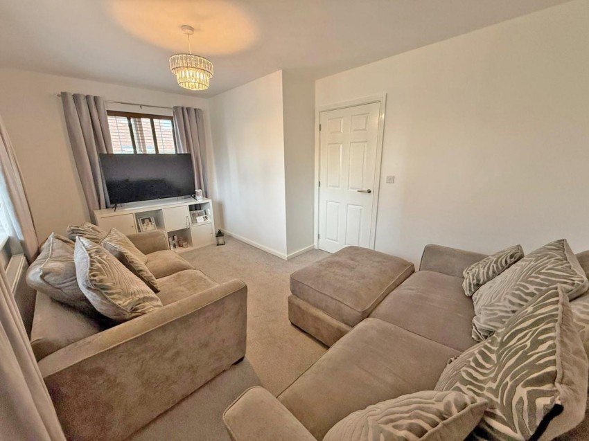 Images for Alexanderson Road, Houlton, Rugby