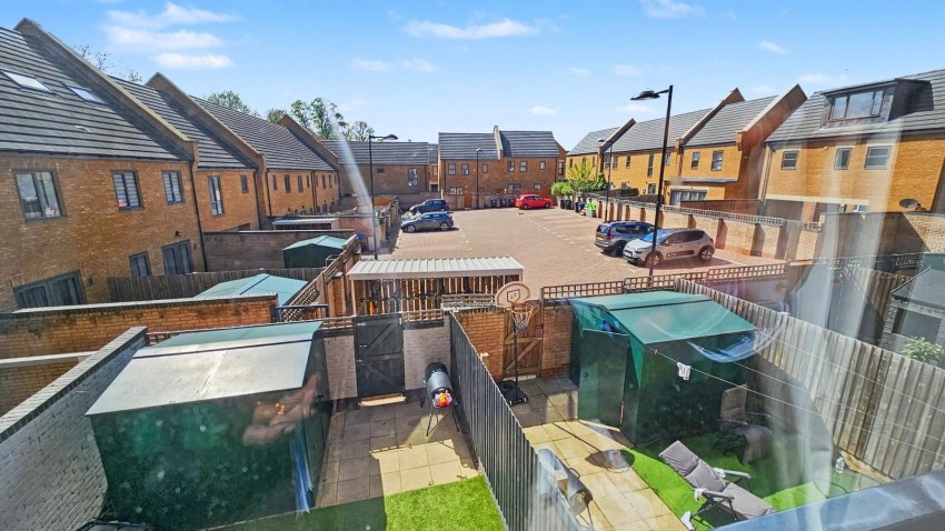 Images for High Street, Upton, Northampton