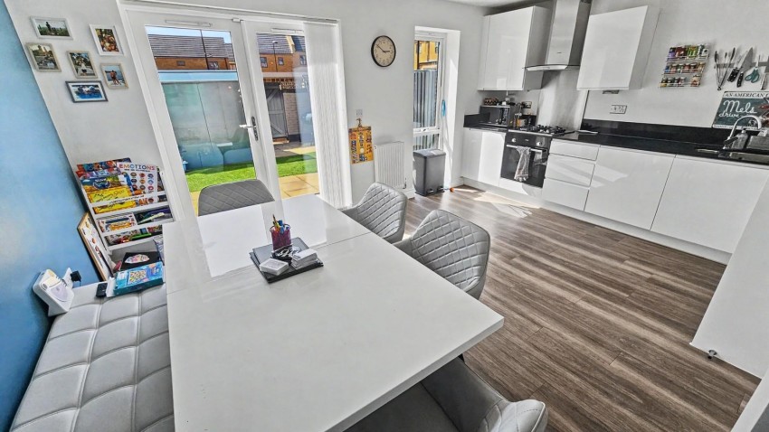 Images for High Street, Upton, Northampton