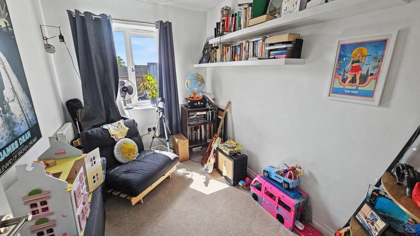 Images for High Street, Upton, Northampton