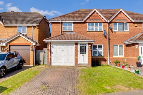 View Full Details for Beacon Court, Hunsbury Hill