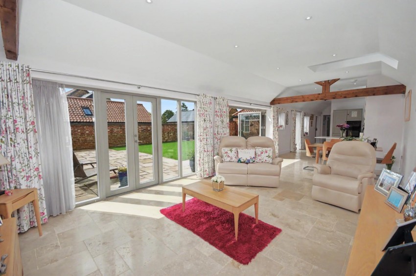 Images for Hill Farm Court, Mears Ashby, Northampton