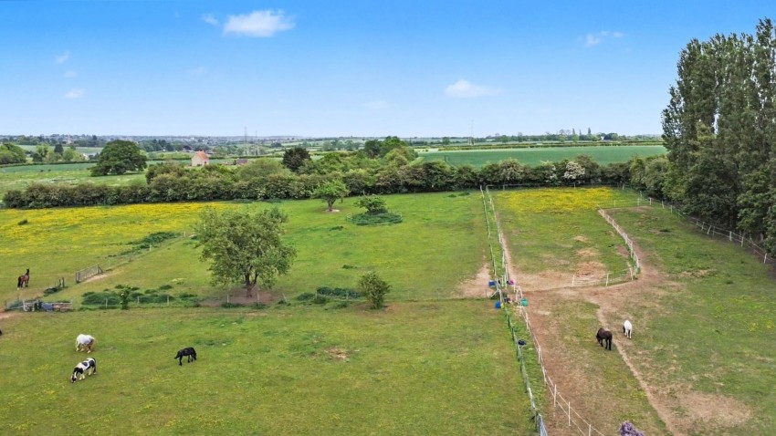 Images for Wellingborough Road, Earls Barton, Northampton