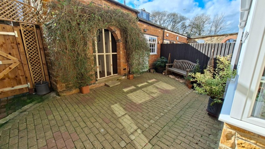 Images for Newlands, Brixworth, Northampton