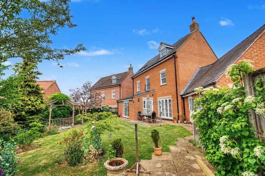 Images for Malaslea, Mawsley, Kettering