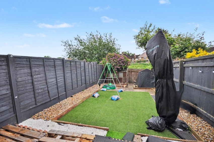 Images for Chelmsford Close, Northampton