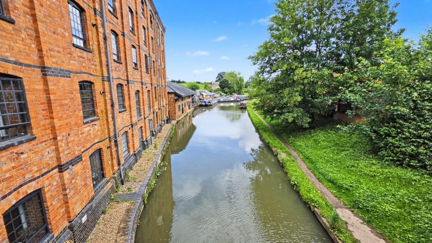 Images for High Street, Blisworth, Northampton