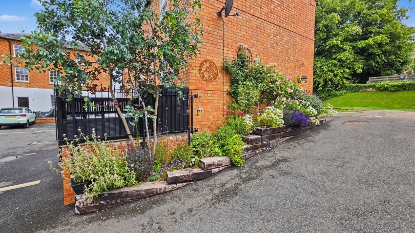 Images for High Street, Blisworth, Northampton