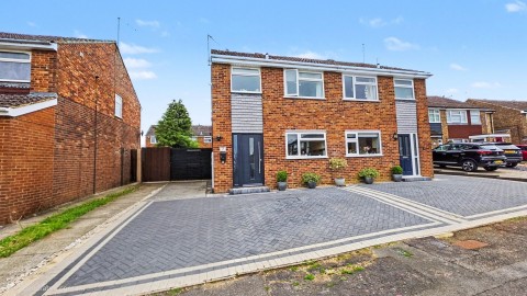 View Full Details for Beech Close, Bugbrooke, Northampton