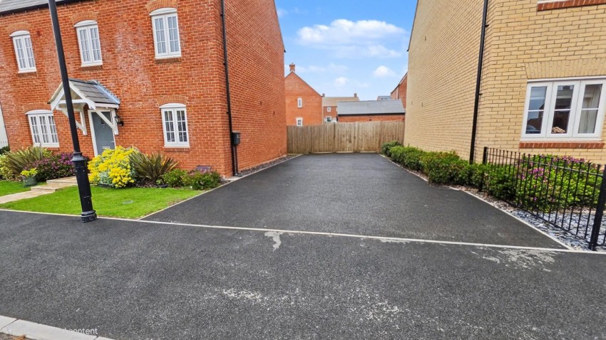 Images for Clay Green, Towcester