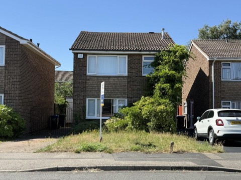 View Full Details for Chaucer Road, Rugby
