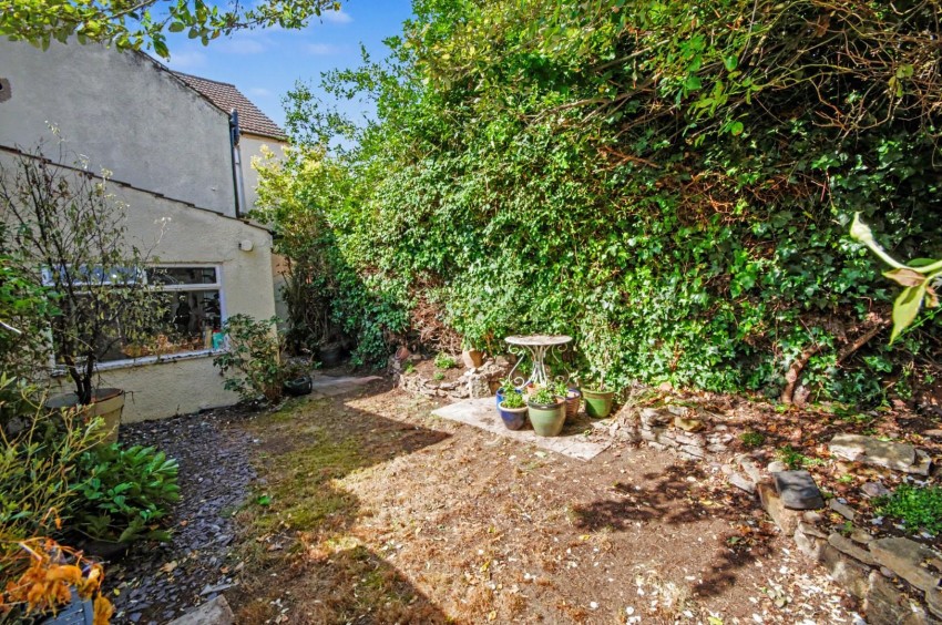 Images for North Road, Earls Barton, Northampton
