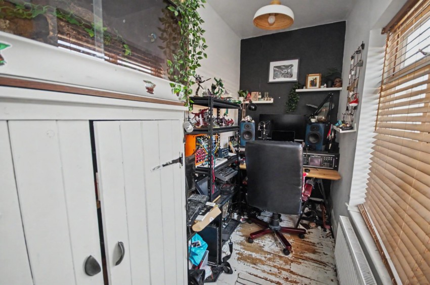 Images for North Road, Earls Barton, Northampton