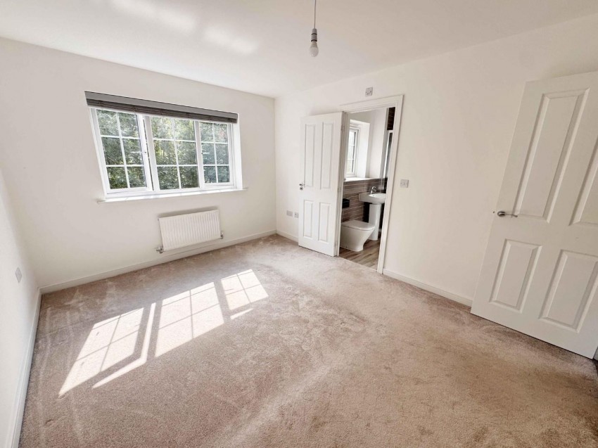 Images for Preston Close, Houlton, Rugby