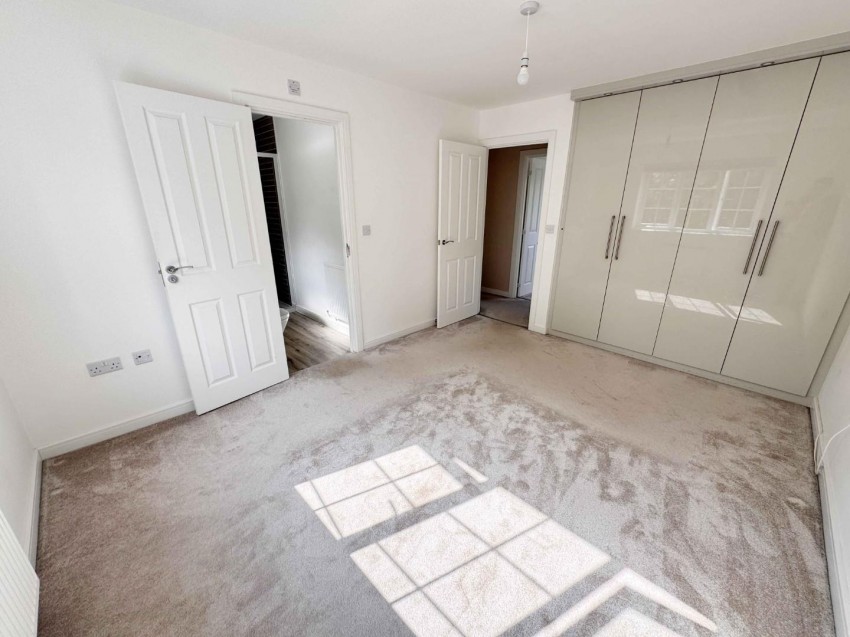 Images for Preston Close, Houlton, Rugby