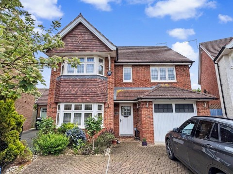 View Full Details for Barnard Close, Earls Barton, Northampton