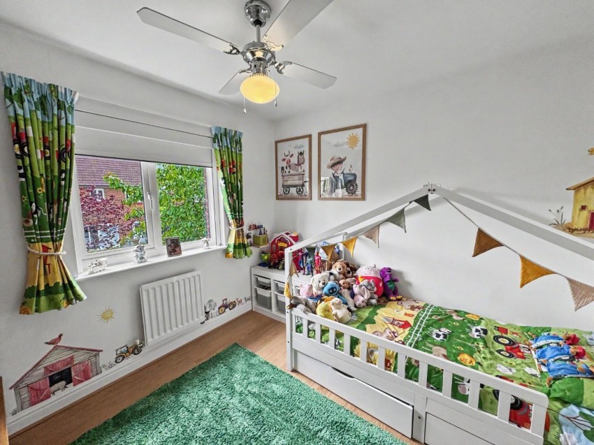 Images for Barnard Close, Earls Barton, Northampton