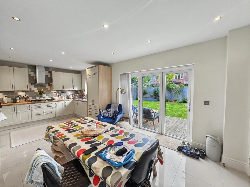 Images for Barnard Close, Earls Barton, Northampton