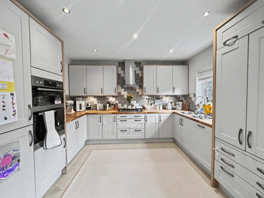 Images for Barnard Close, Earls Barton, Northampton