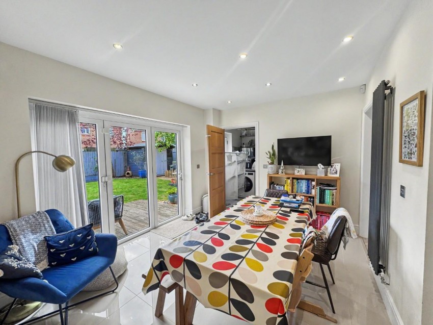 Images for Barnard Close, Earls Barton, Northampton