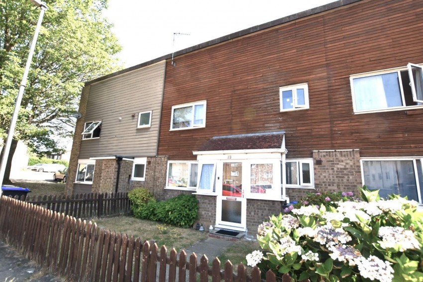 Images for Old Barn Court, Lings, Northampton