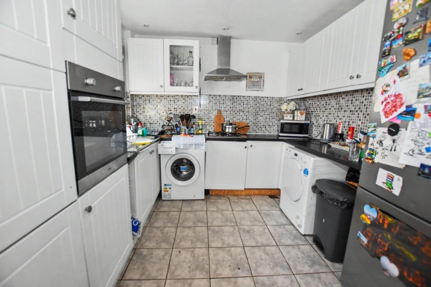 Images for Old Barn Court, Lings, Northampton