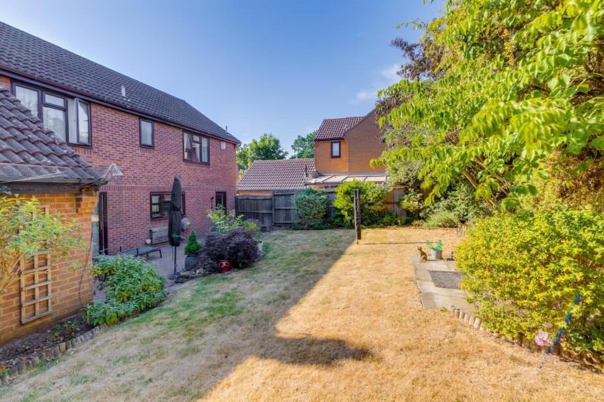 Images for Aviemore Gardens, West Hunsbury