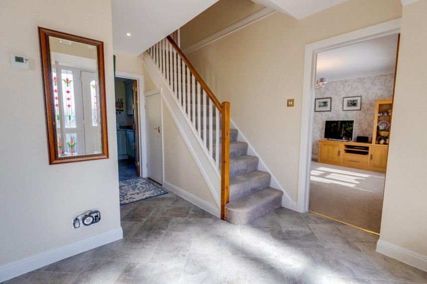 Images for Aviemore Gardens, West Hunsbury