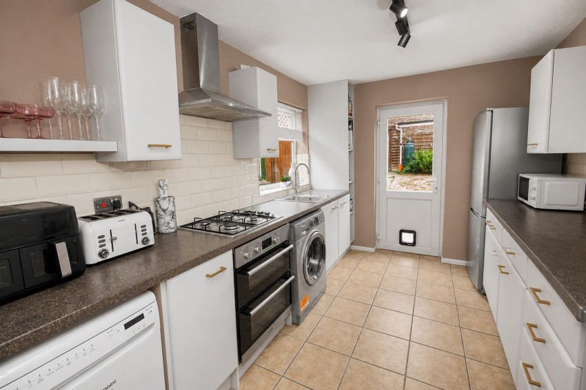 Images for Dowthorpe Hill, Earls Barton, Northampton