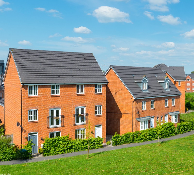 Landlords: Should You Work With a Letting Agent in Rugby?